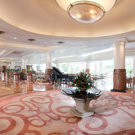 Dorsett Grand Labuan Hotel Exterior photo