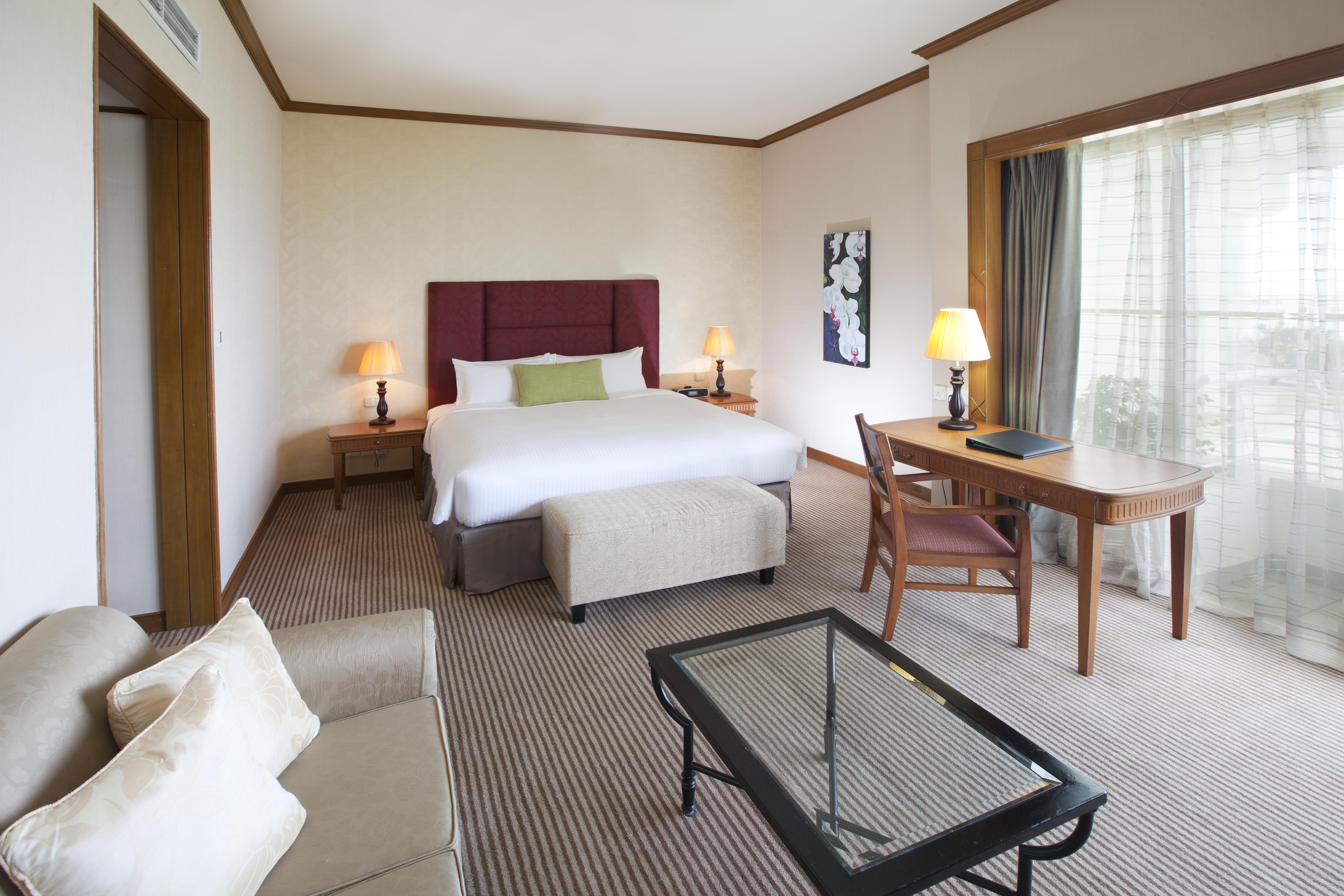 Dorsett Grand Labuan Hotel Exterior photo
