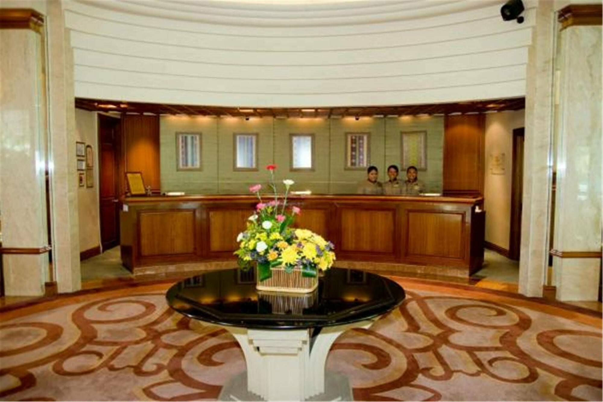Dorsett Grand Labuan Hotel Exterior photo